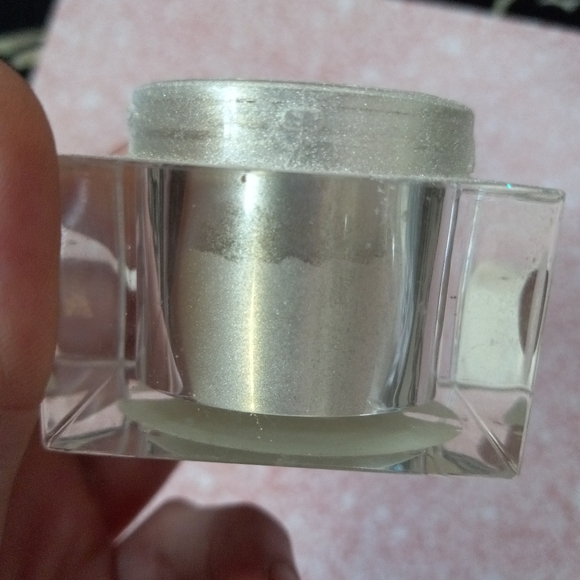 Wow! Too Faced rare ICE CUBE shimmer highlight set! Discontinued hard to find! - Picture 9 of 13